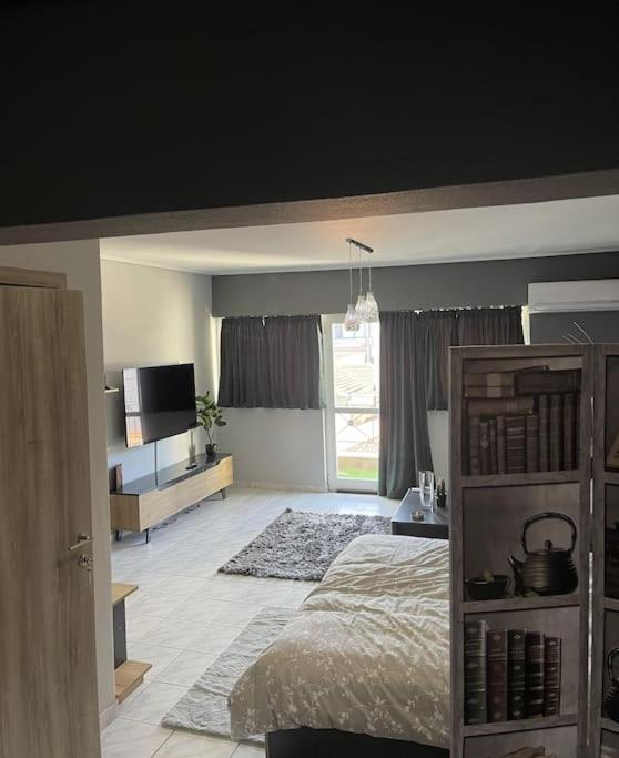 Central Modern Apartment Wolos Zewnętrze zdjęcie
